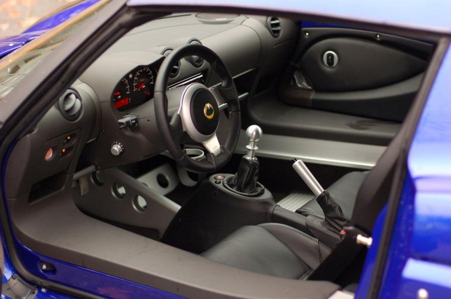  Lotus Exige S240 2008 года  (фото 17 из 41)